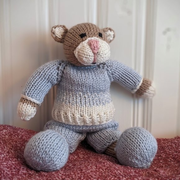 Meet Phil cougar- Puma handmade tricot stuffed animal 14 inches - Picture 1 of 4